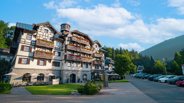 Asten Hotels s.r.o. - Homepage